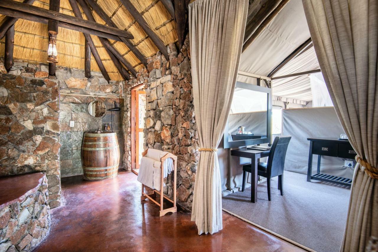 Eagle Tented Lodge & Spa Okaukuejo Bagian luar foto