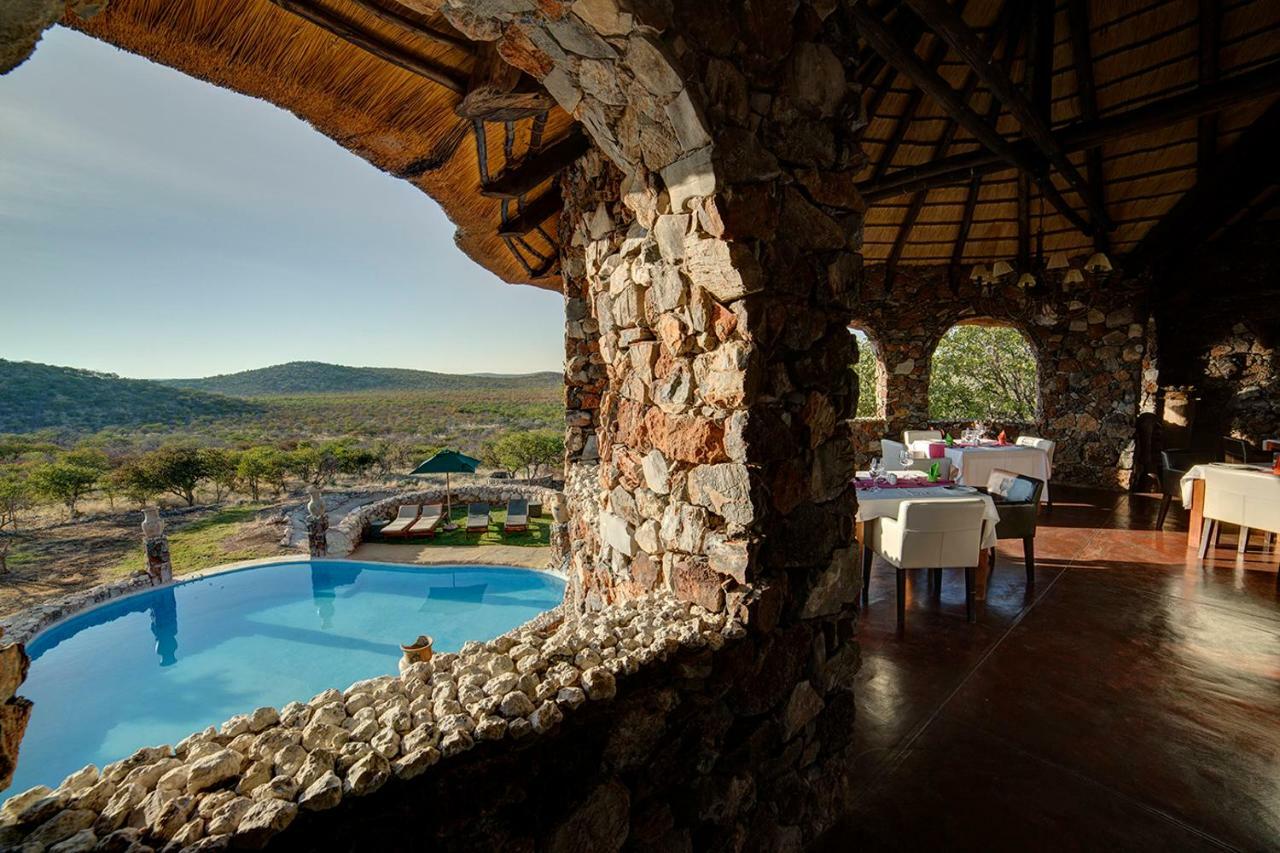 Eagle Tented Lodge & Spa Okaukuejo Bagian luar foto